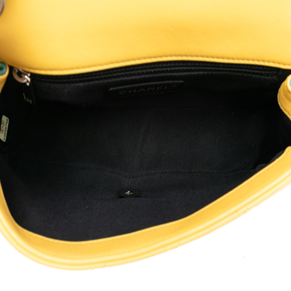 Pre-Loved Chanel Small CC Quilted Multicolor Lambskin Acrylic Cuba Flap - Picture 4 of 7